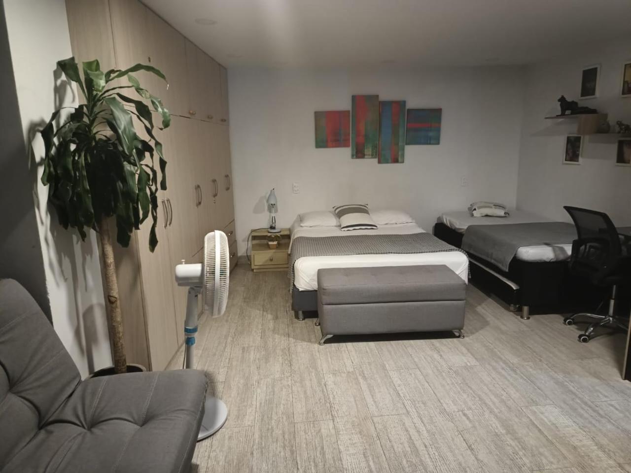 Apartamento Familias Hasta 4 Personas Pobladosuite Medellín