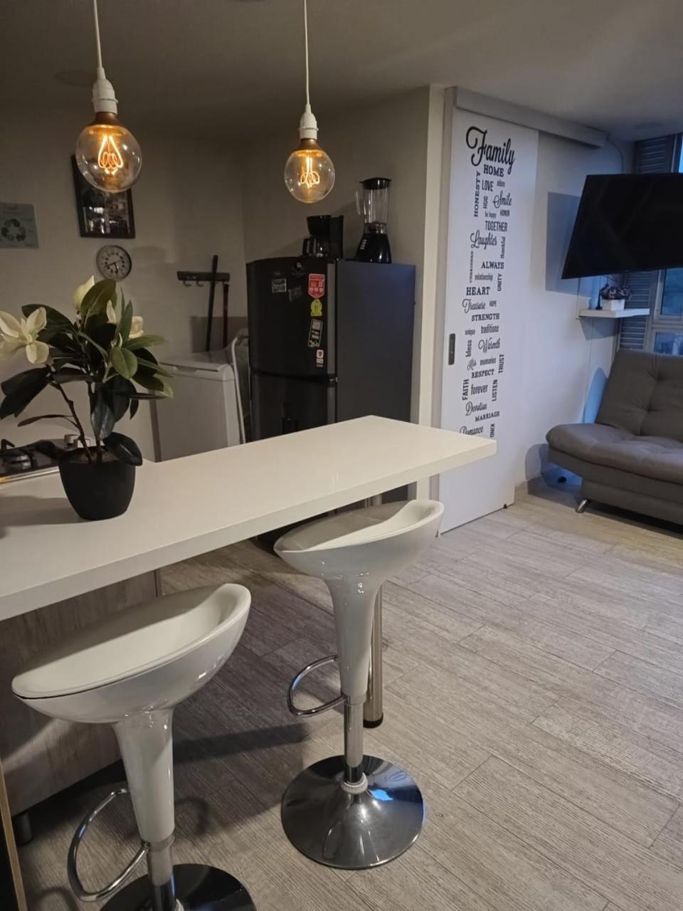 Familias Hasta 4 Personas Pobladosuite Apartamento Medellín